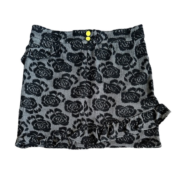 Anthropologie Charlie & Robin Jacquard Rose Floral Ruffle Mini Skirt M Wool Gray - Picture 2 of 8